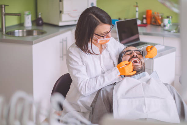 Best Emergency Root Canal Treatment in Green Oaks, IL